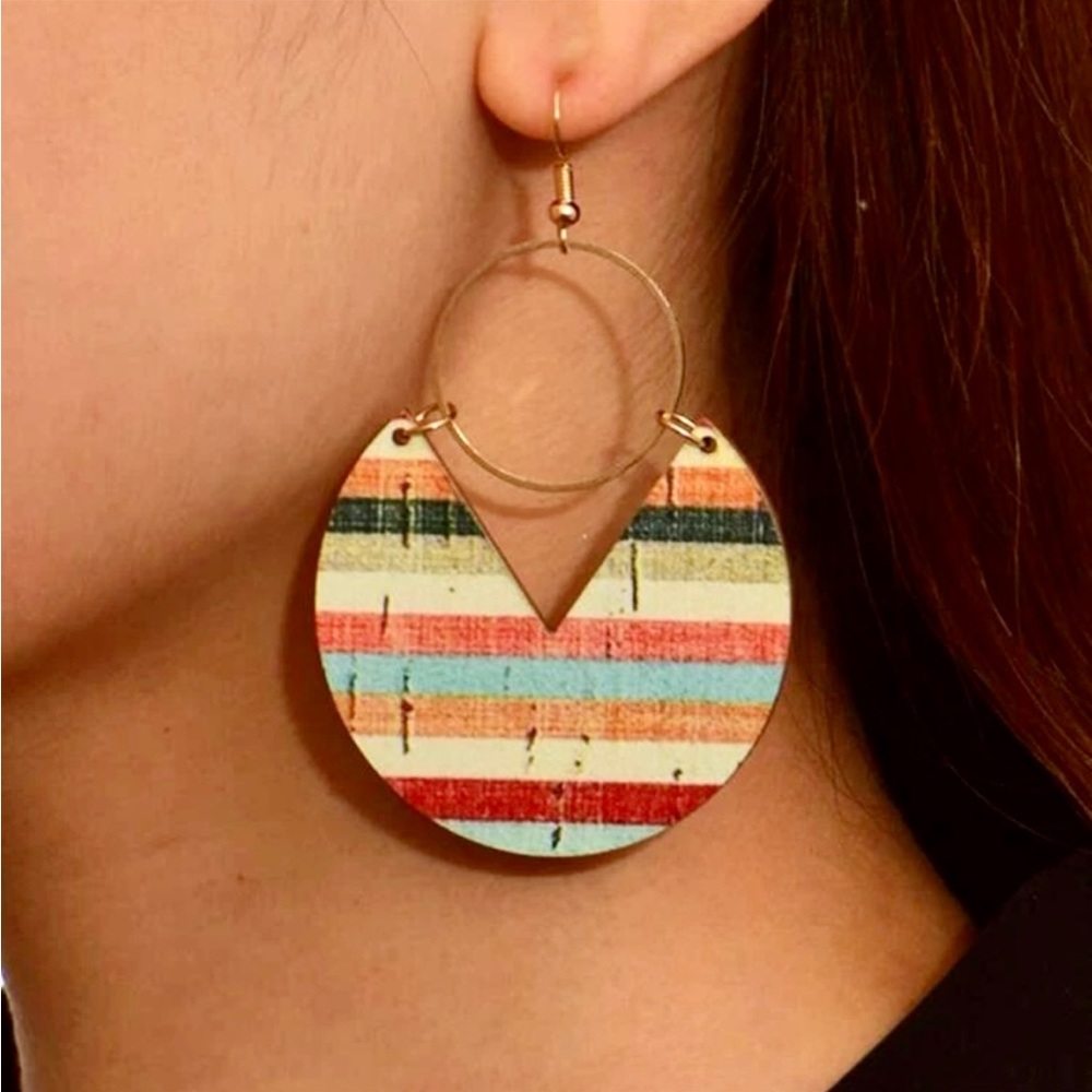 NEW Gorgeous Colorful Striped Wood Fashion Earrings with Gold Hoops, Lightweight - Picture 1 of 7
